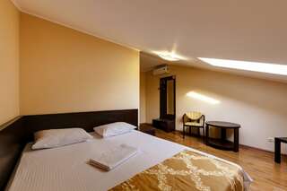 Отель Западный Краснодар-0